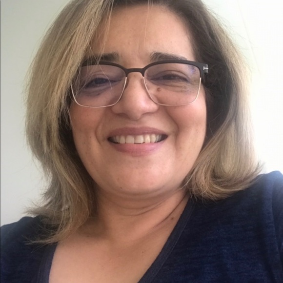 Meet your Posher, Maria - Picture 2 of 2